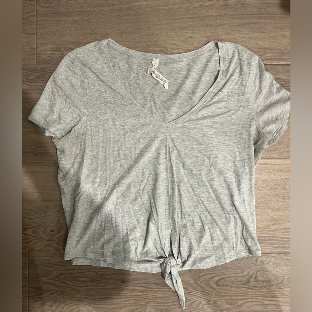 Crop top lululemon shirt